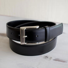 Load image into Gallery viewer, Subtle Elegance in Black
