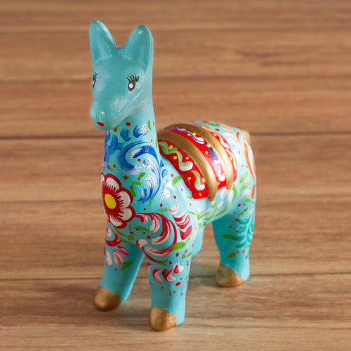 Llama in Aqua