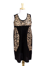Load image into Gallery viewer, Beige Oaxaca Blossoms
