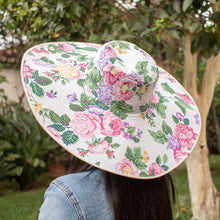 Load image into Gallery viewer, Floral World

