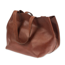 Load image into Gallery viewer, Redwood Brown 100% Leather Handbag Handcrafted in Mexico - Redwood Dame | NOVICA
