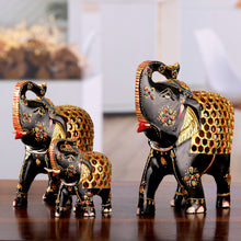Load image into Gallery viewer, The Regal Parade
