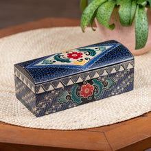 Load image into Gallery viewer, Indigo Garden
