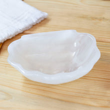 Load image into Gallery viewer, White Seashell
