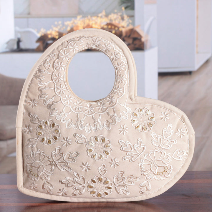 Gotta Patti Embroidered Alabaster Velvet Heart Handbag - Be Still My Heaven | NOVICA