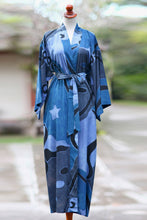 Load image into Gallery viewer, Indonesian Batik Patterned Robe - Through the Seas | NOVICA
