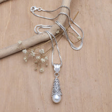Load image into Gallery viewer, White Arabesque Dewdrop
